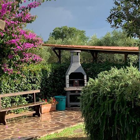 Agriturismo Beveraggio Appartamenti 格罗塞托港 外观 照片
