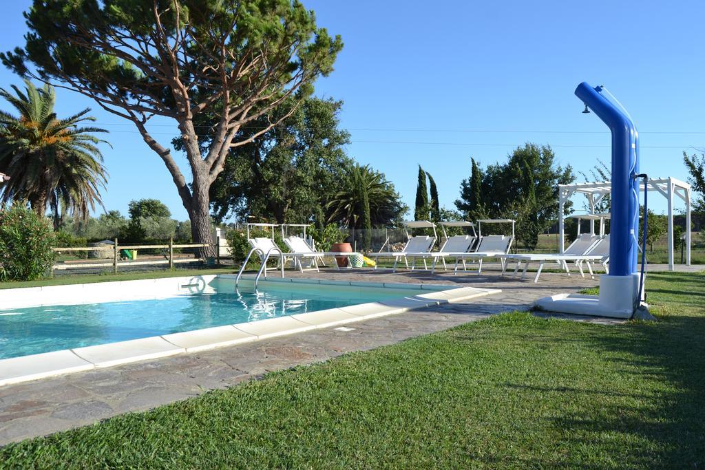 Agriturismo Beveraggio Appartamenti 格罗塞托港 外观 照片