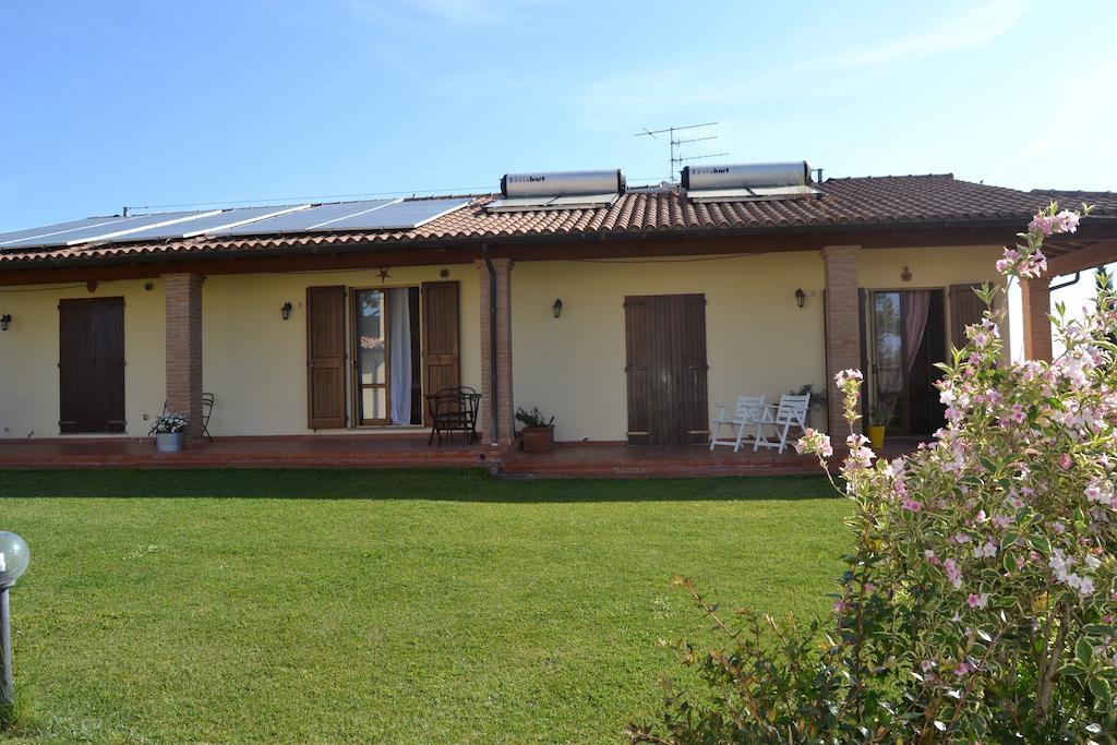 Agriturismo Beveraggio Appartamenti 格罗塞托港 外观 照片