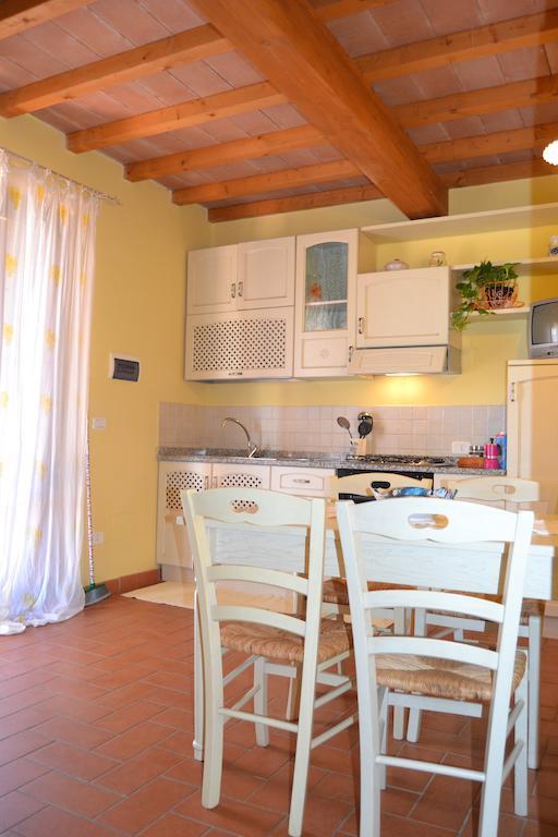 Agriturismo Beveraggio Appartamenti 格罗塞托港 客房 照片