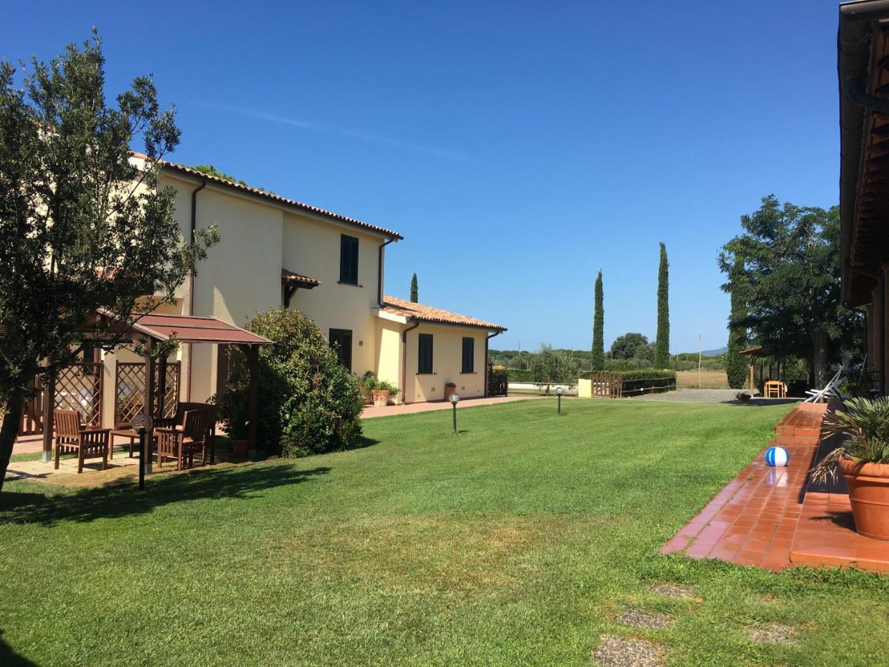 Agriturismo Beveraggio Appartamenti 格罗塞托港 外观 照片