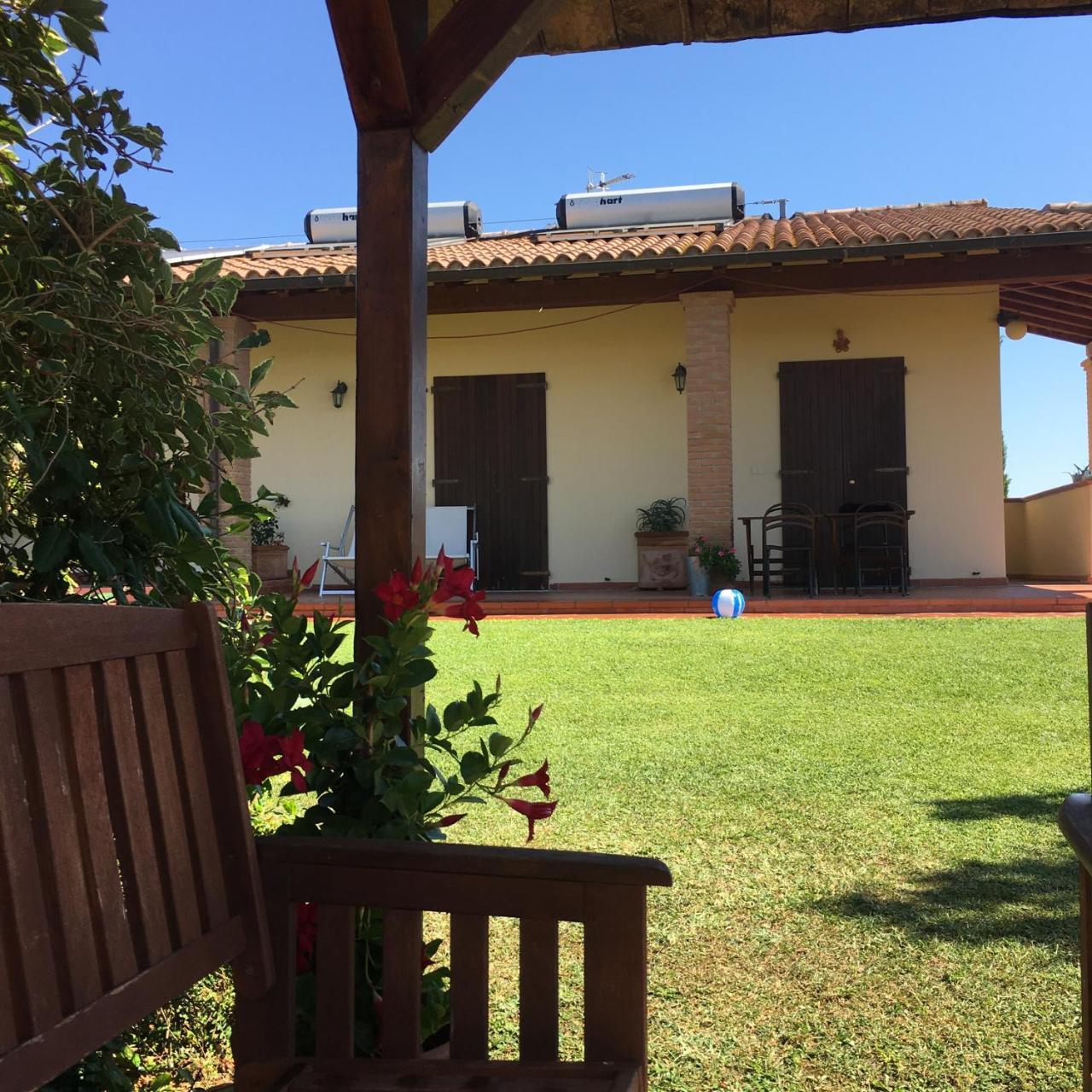 Agriturismo Beveraggio Appartamenti 格罗塞托港 外观 照片